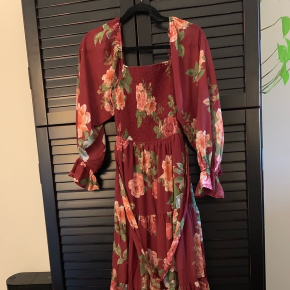 Baltic Born Tiered Midi Floral Vyn - Picture 4 of 8